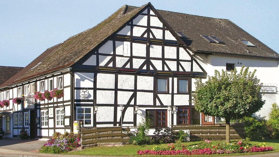 Landgasthaus Hoffmeister Hehlen ภายนอก รูปภาพ